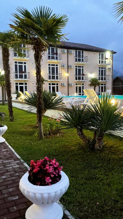 Hotel Askar Alakhadzi Exterior foto